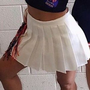 Pleated white game day skirt